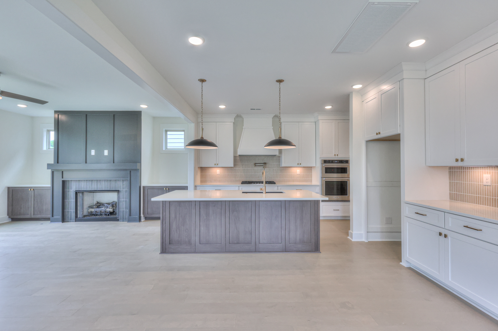 616 Continental (WEB) (14 of 65)